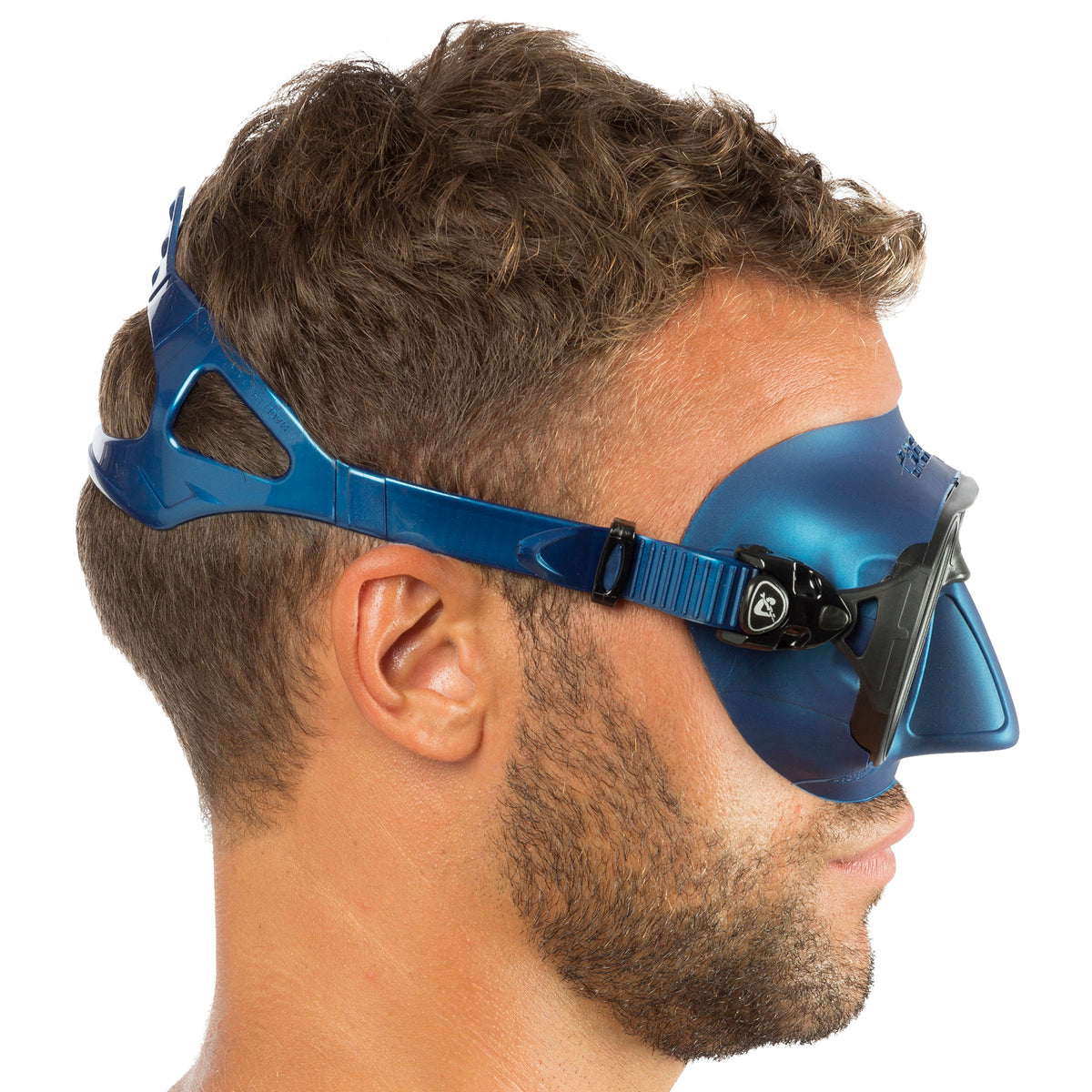 Cressi Calibro Mask Blue | Modelled showing side view
