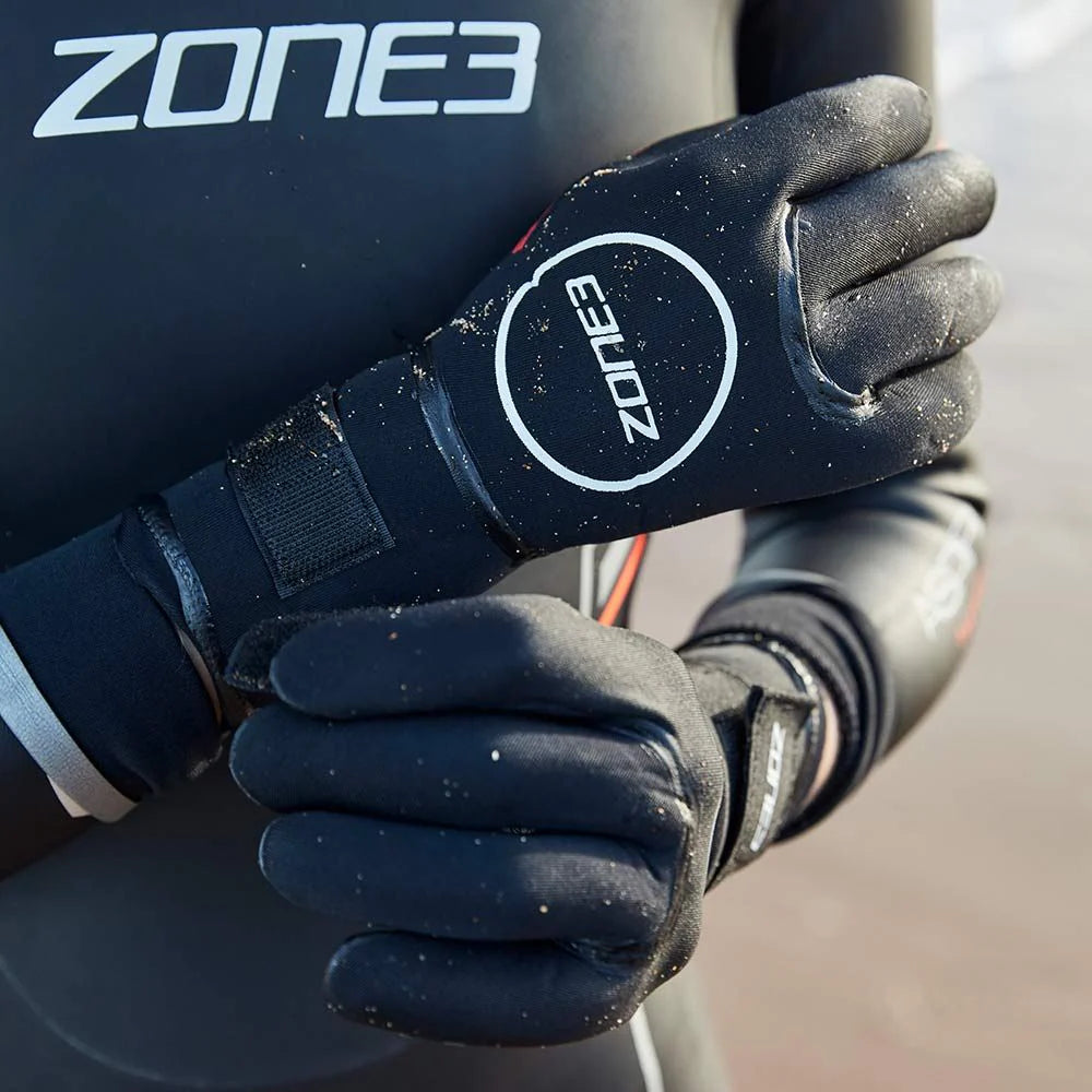Zone3 Neoprene Heat-Tech Warmth Swim Gloves