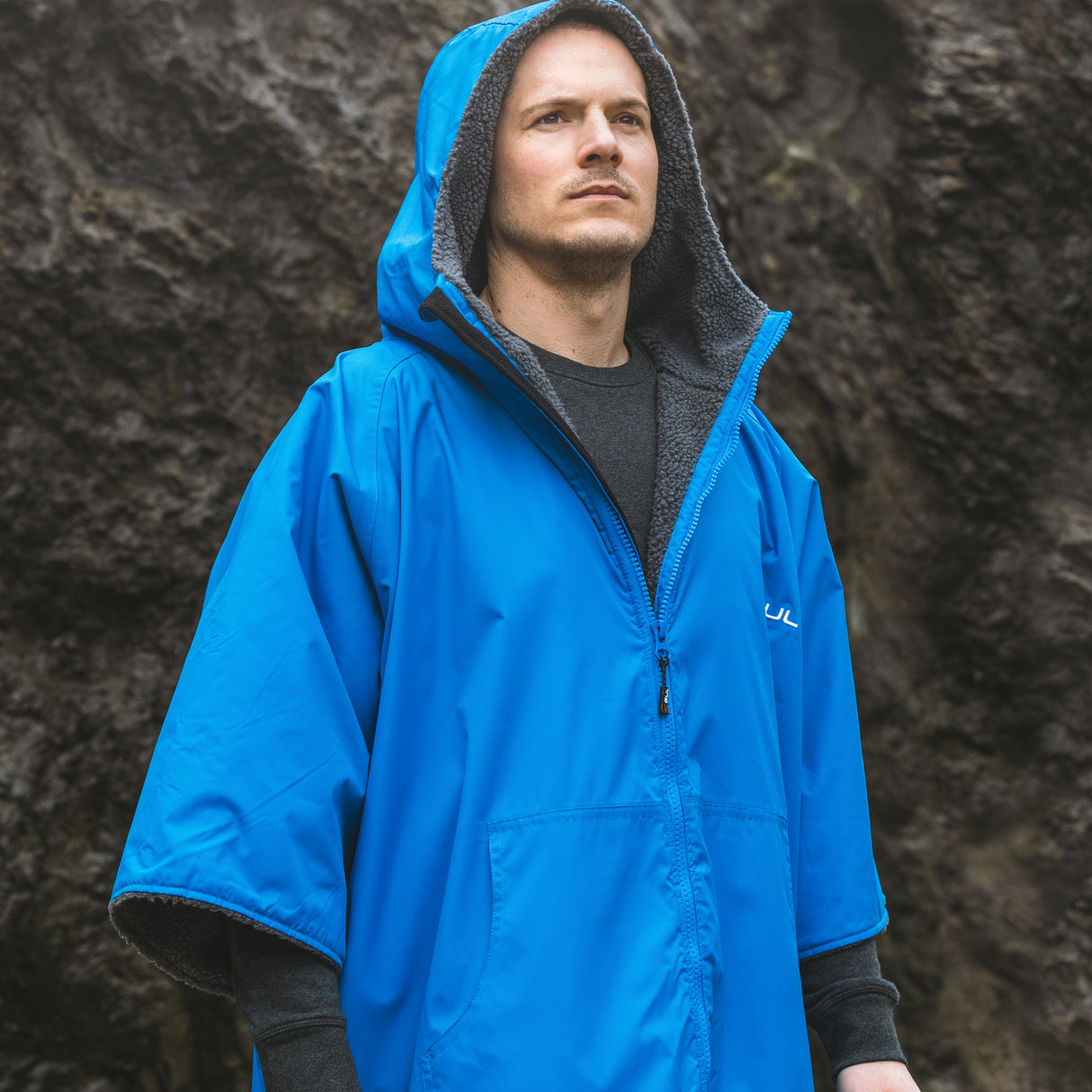 Gul EVORobe Hooded Changing Robe Blue | Hood Up