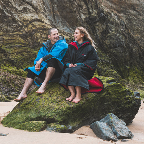 Gul EVORobe Hooded Changing Robe Blue & Black on the Beach