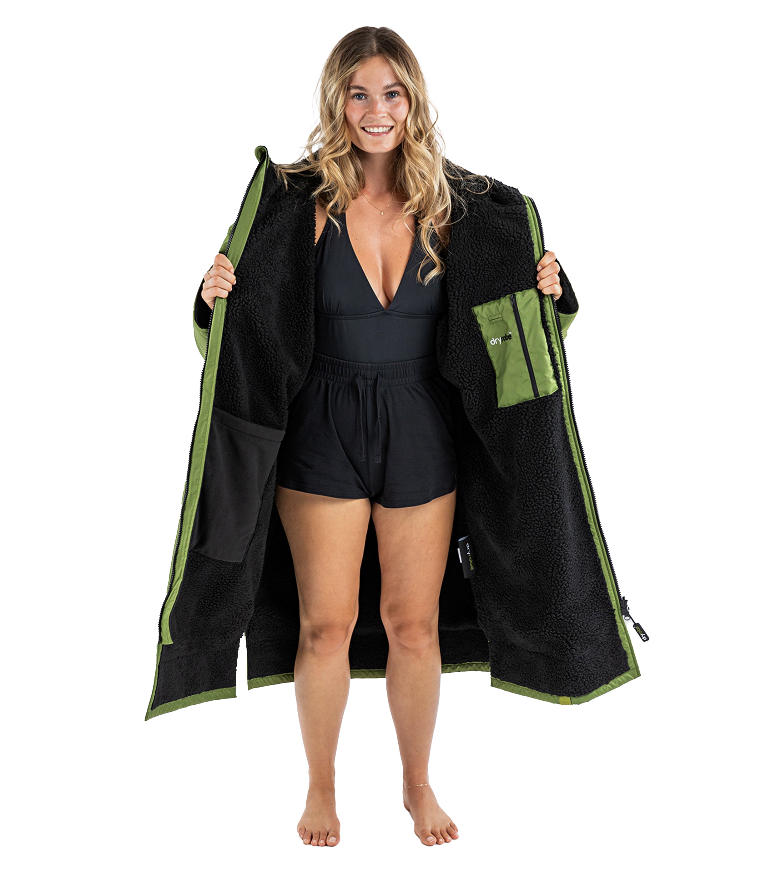 dryrobe Advance Long Sleeve | Forest Green/Black modelled showing black fleece lining