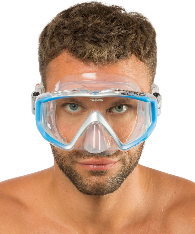 Cressi Liberty TriSide mask | Modelle by adult male showing front view