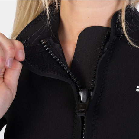 Gul Response 3/2mm Women's Wetsuit Jacket | Zip closure neck detail