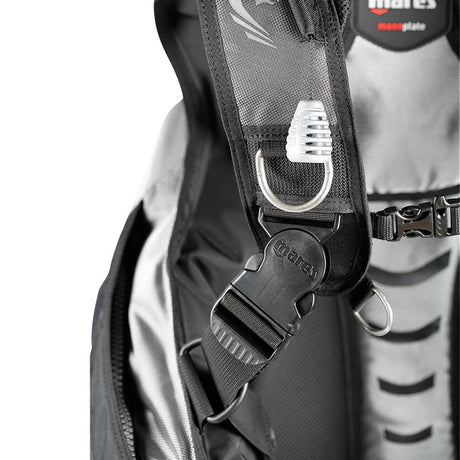Mares Kaila SLS BCD | Swivel Shoulder Strap Connection Clip