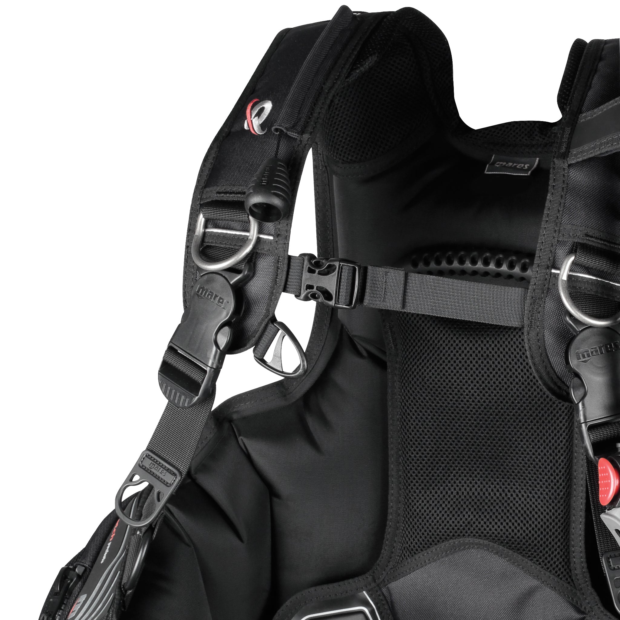 Mares Quantum BCD | Strap Detail
