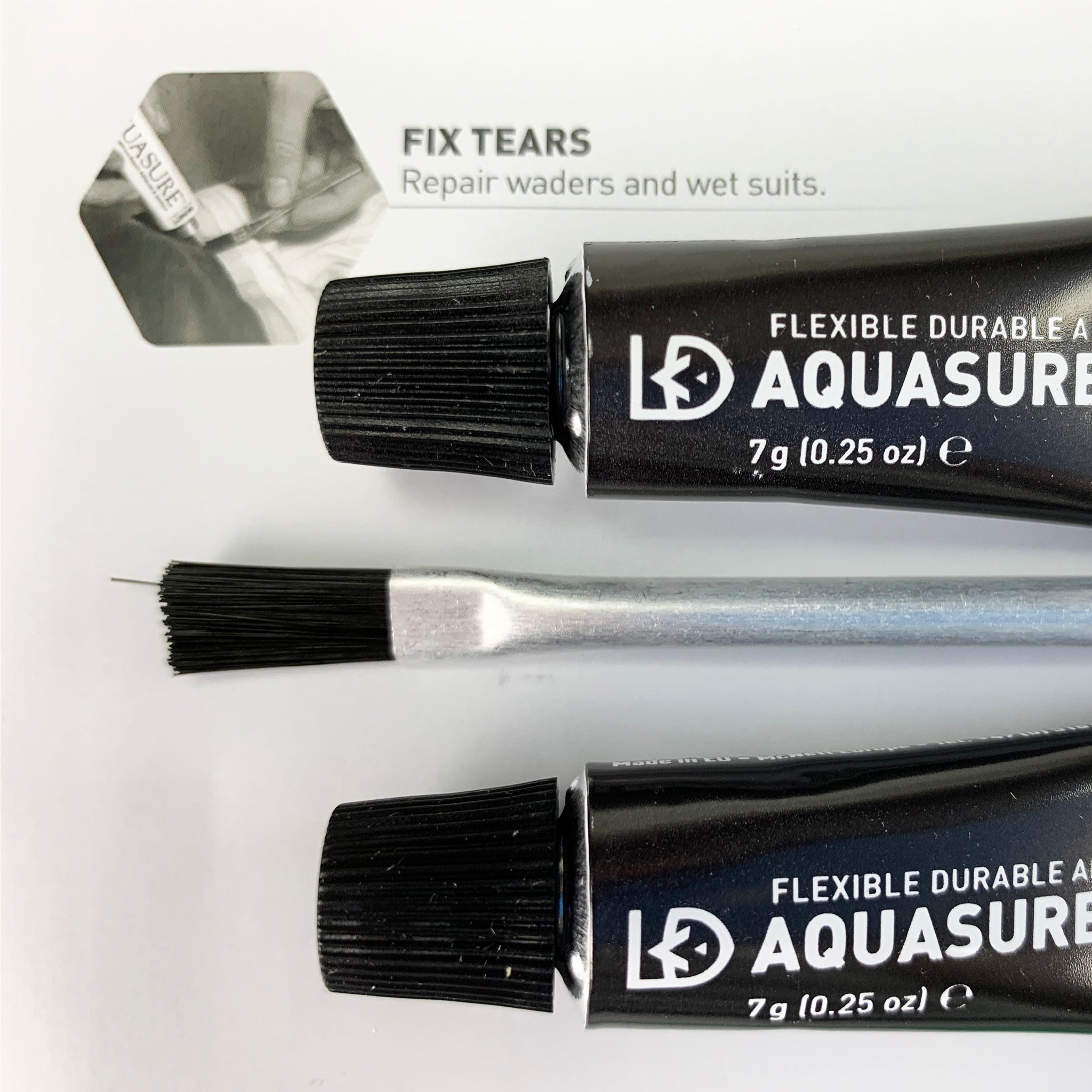Aquasure Wetsuit repair Adhesive Twin Pack | Detail